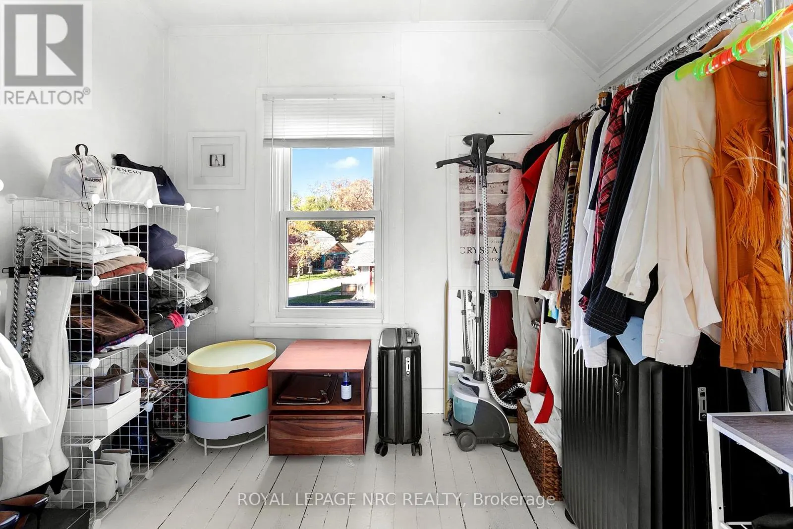 391 CAMBRIDGE ROAD W