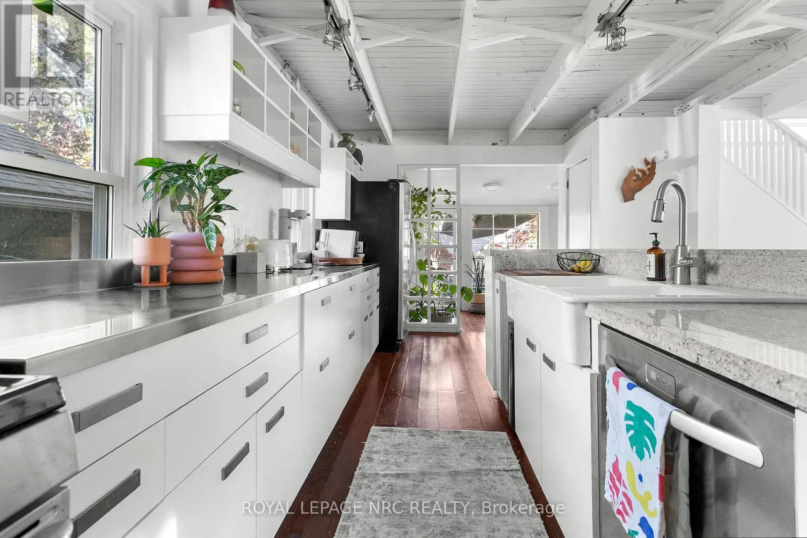 391 CAMBRIDGE ROAD W