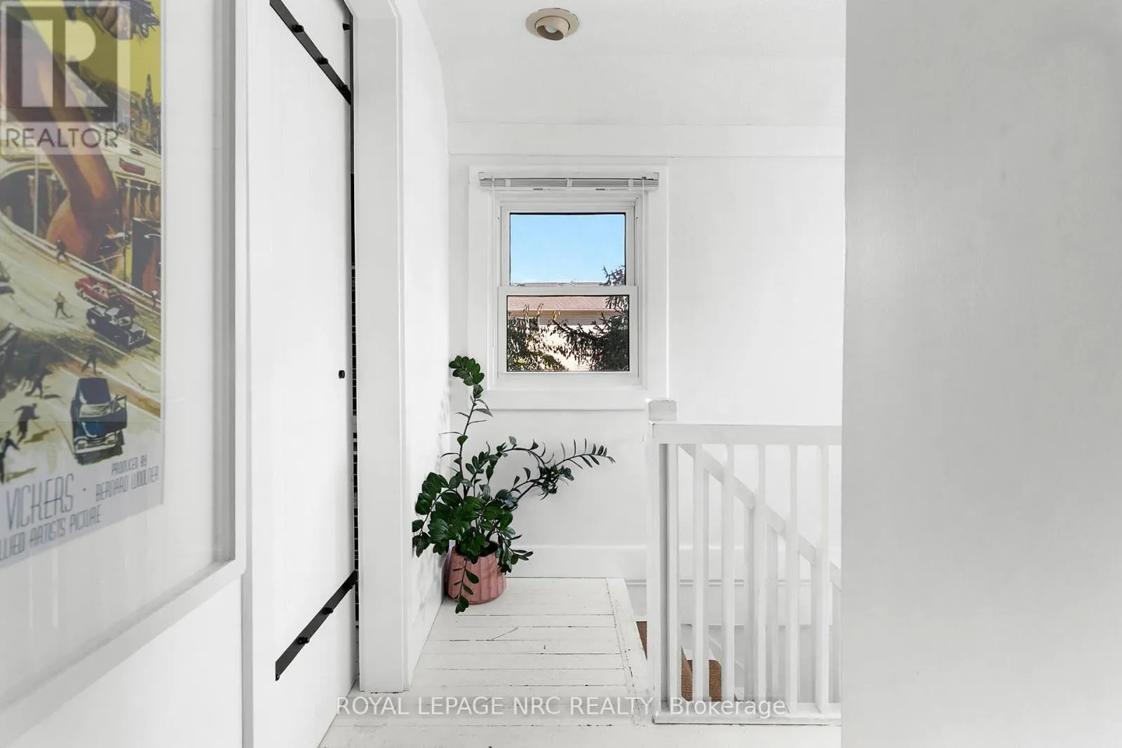 391 CAMBRIDGE ROAD W