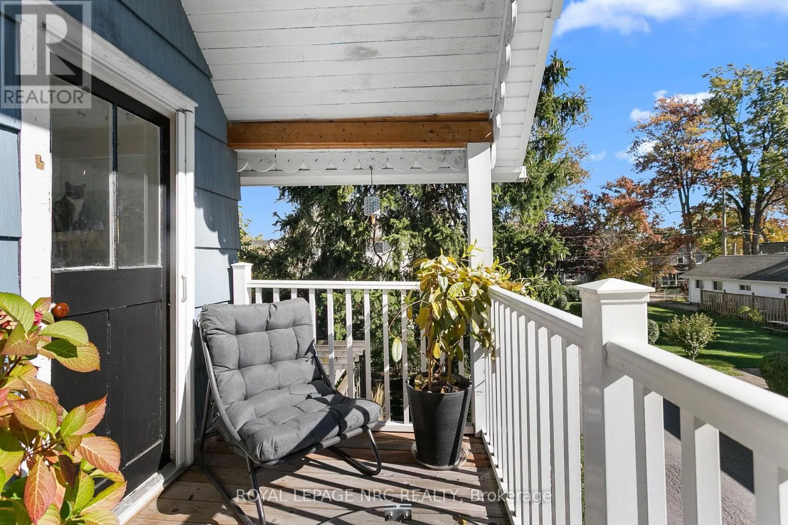 391 CAMBRIDGE ROAD W