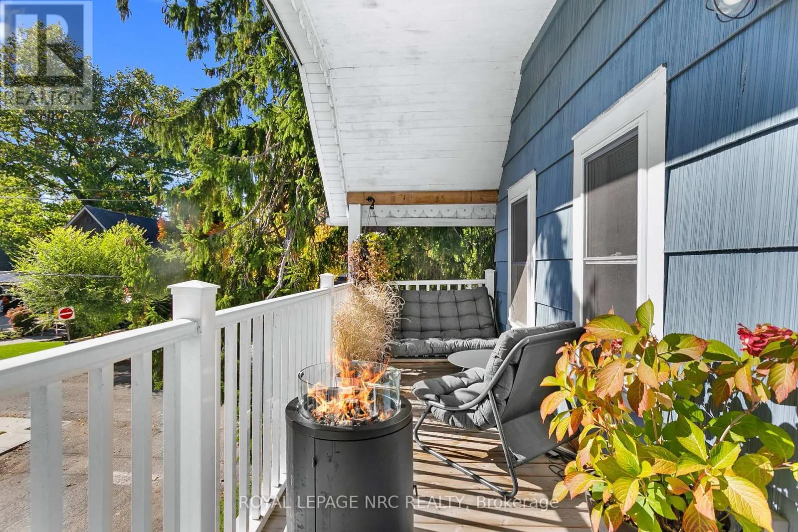 391 CAMBRIDGE ROAD W