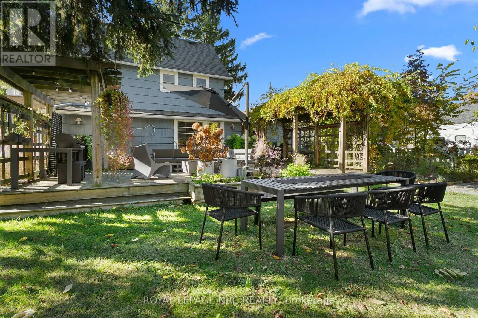 391 CAMBRIDGE ROAD W