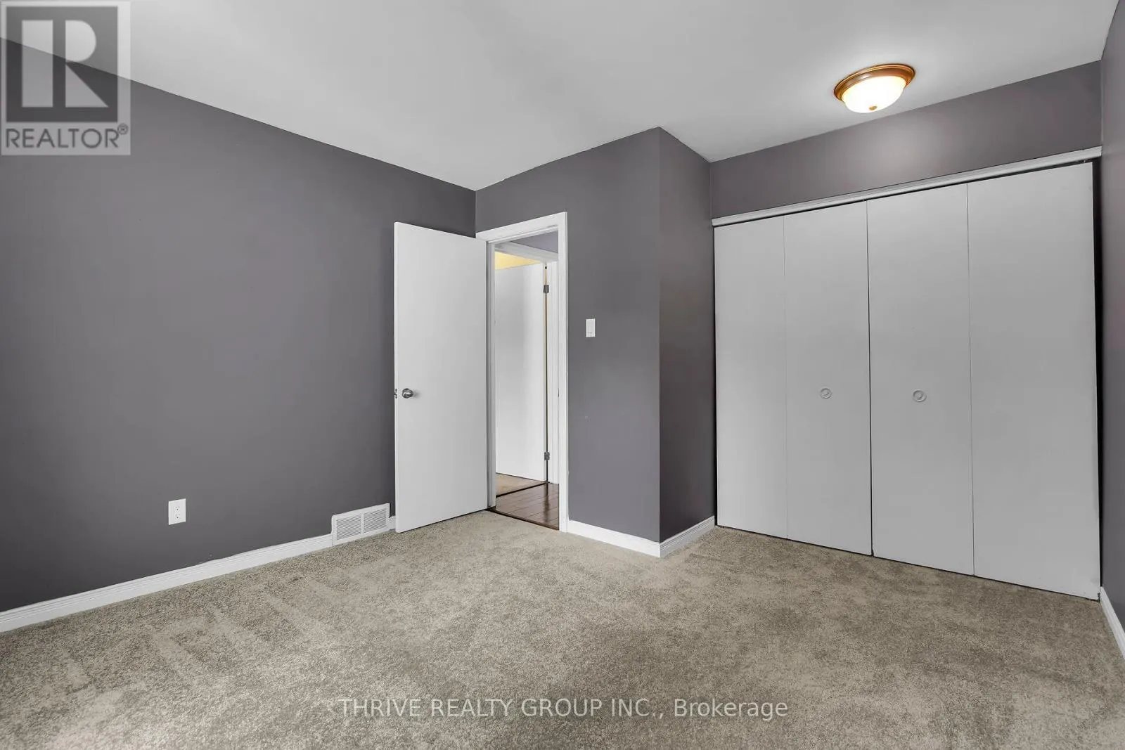 663 WOODCREST BOULEVARD