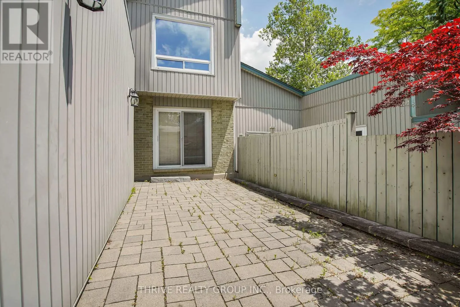 663 WOODCREST BOULEVARD