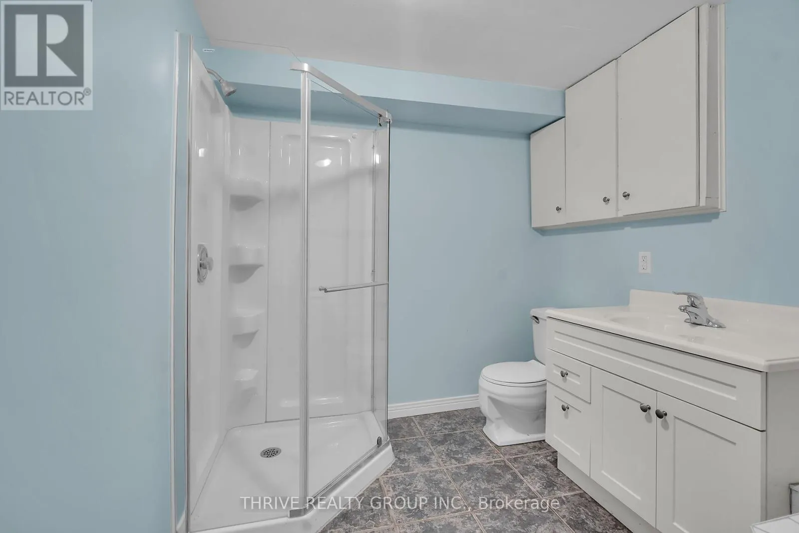 663 WOODCREST BOULEVARD