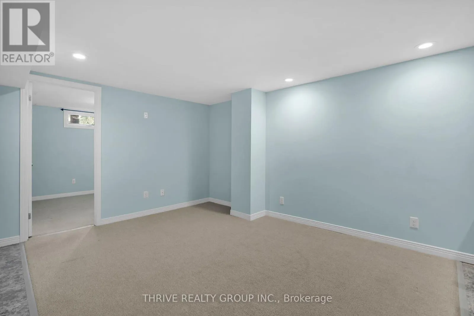 663 WOODCREST BOULEVARD