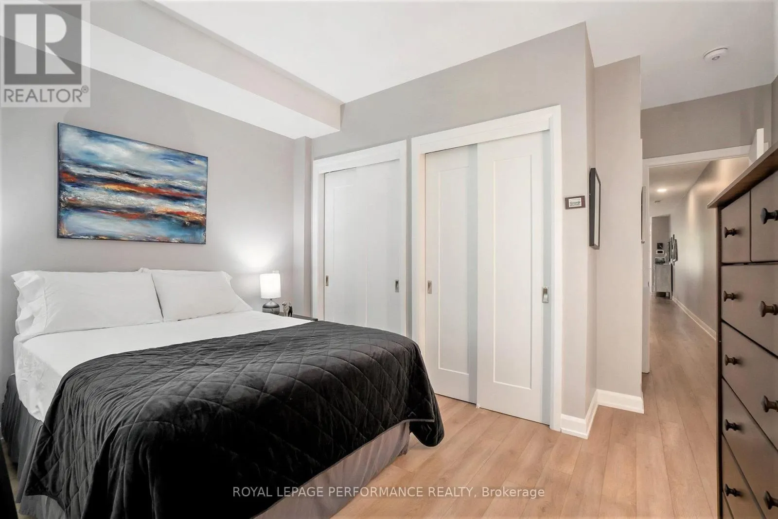 1 - 509 GLADSTONE AVENUE