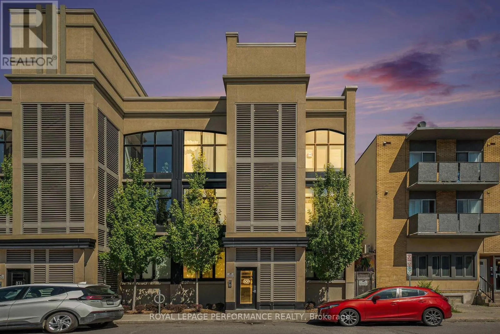 1 - 509 GLADSTONE AVENUE