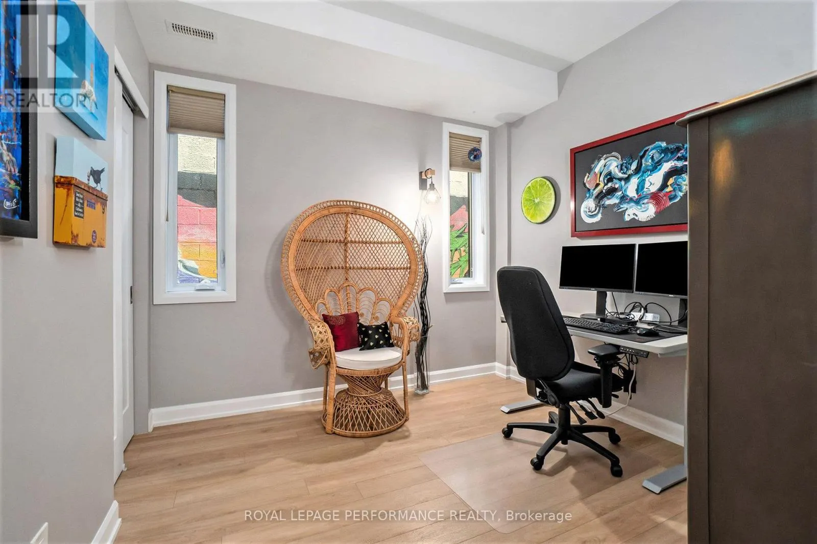 1 - 509 GLADSTONE AVENUE