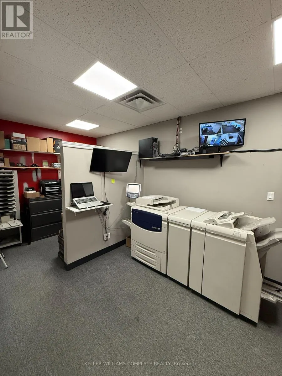 302 BRUCEDALE AVENUE