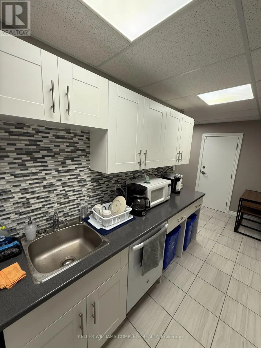 302 BRUCEDALE AVENUE