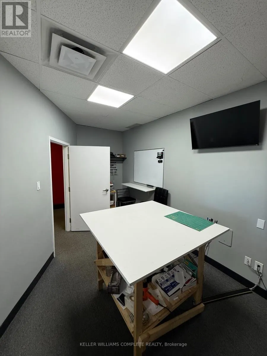 302 BRUCEDALE AVENUE