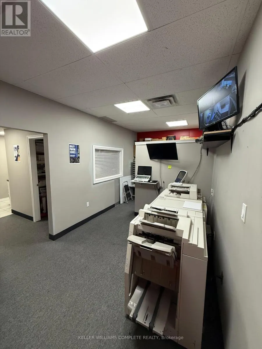 302 BRUCEDALE AVENUE