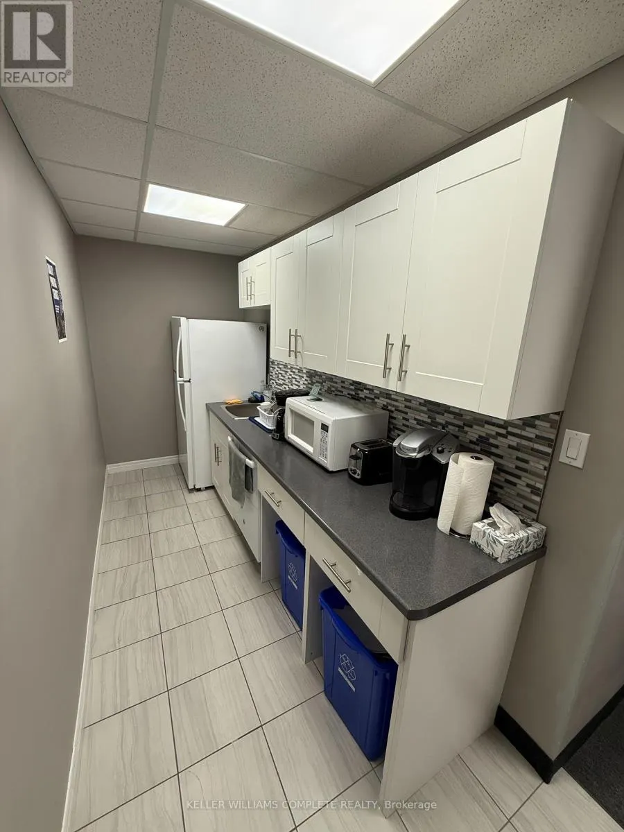 302 BRUCEDALE AVENUE