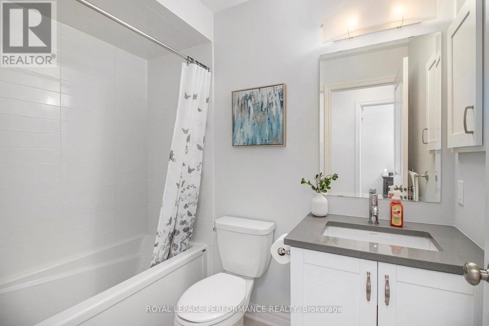 84 CARABINER PRIVATE