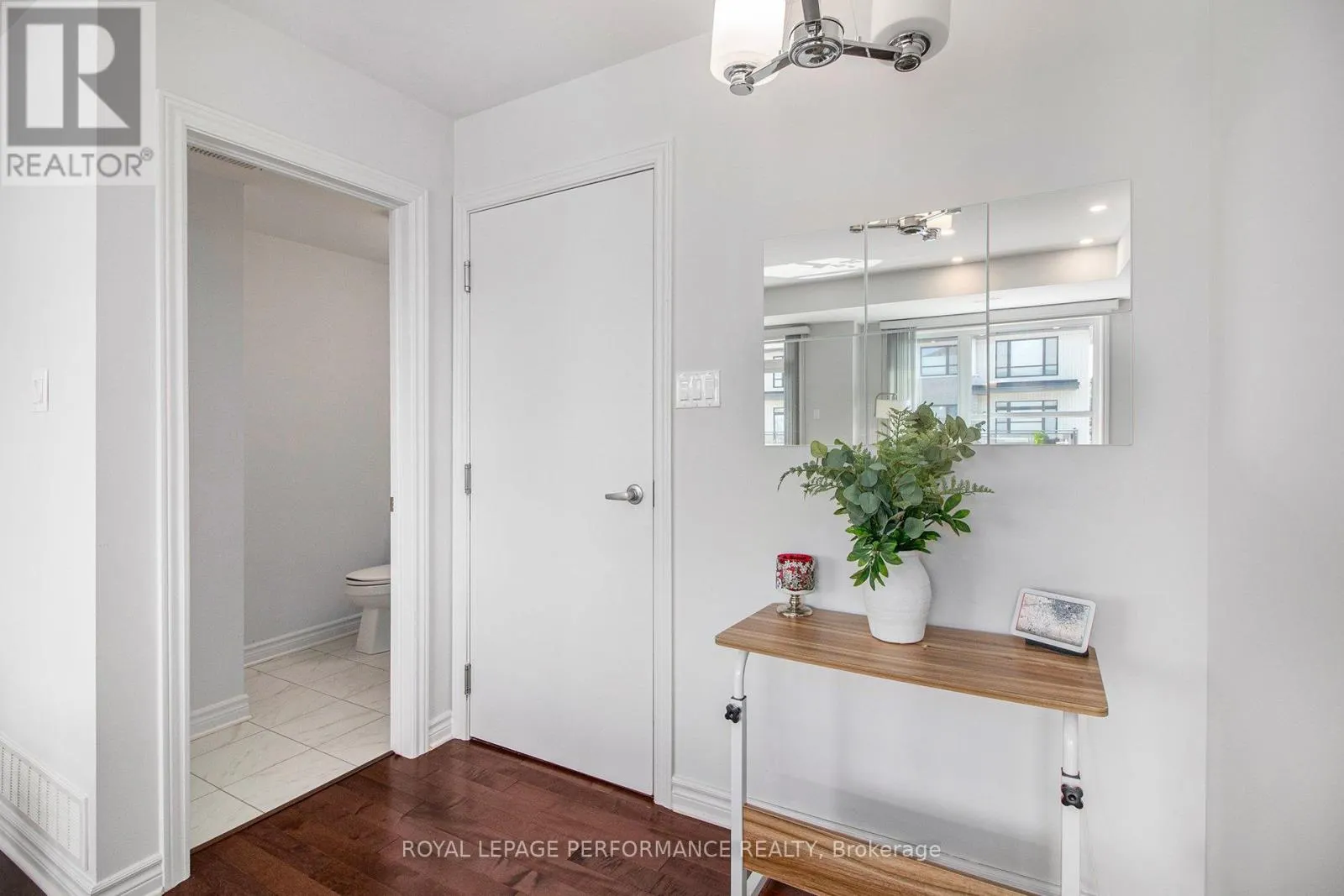 84 CARABINER PRIVATE