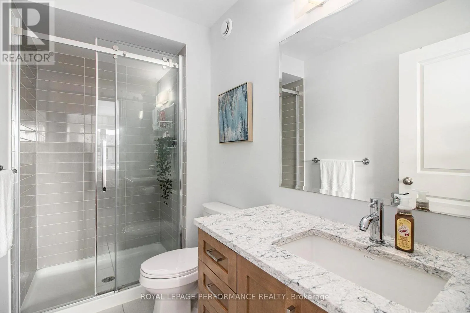 84 CARABINER PRIVATE