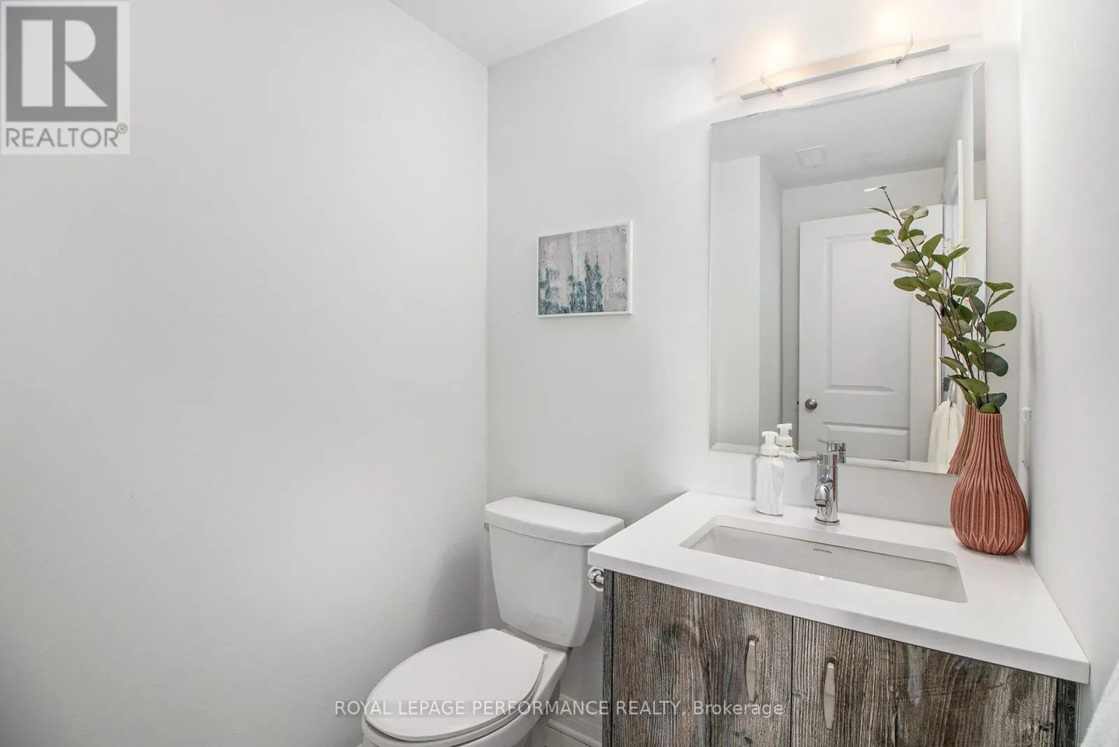 84 CARABINER PRIVATE