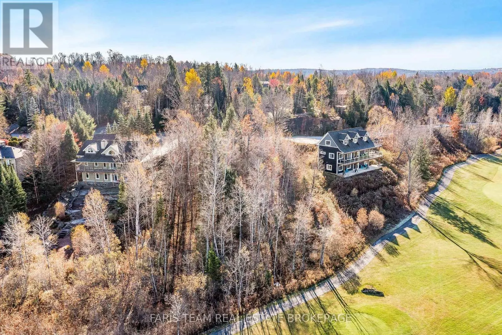 19 DEERHURST HIGHLANDS DRIVE