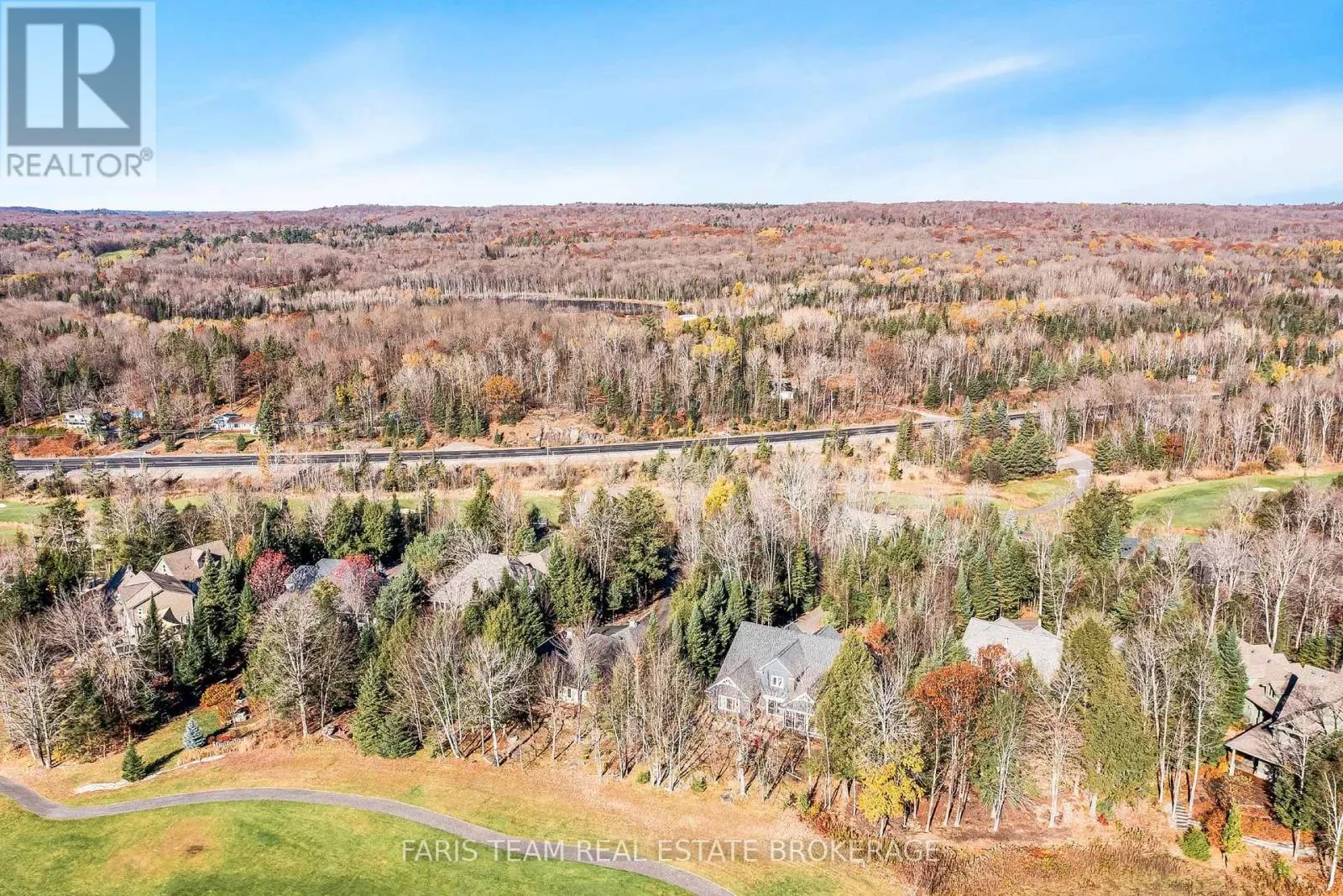 19 DEERHURST HIGHLANDS DRIVE