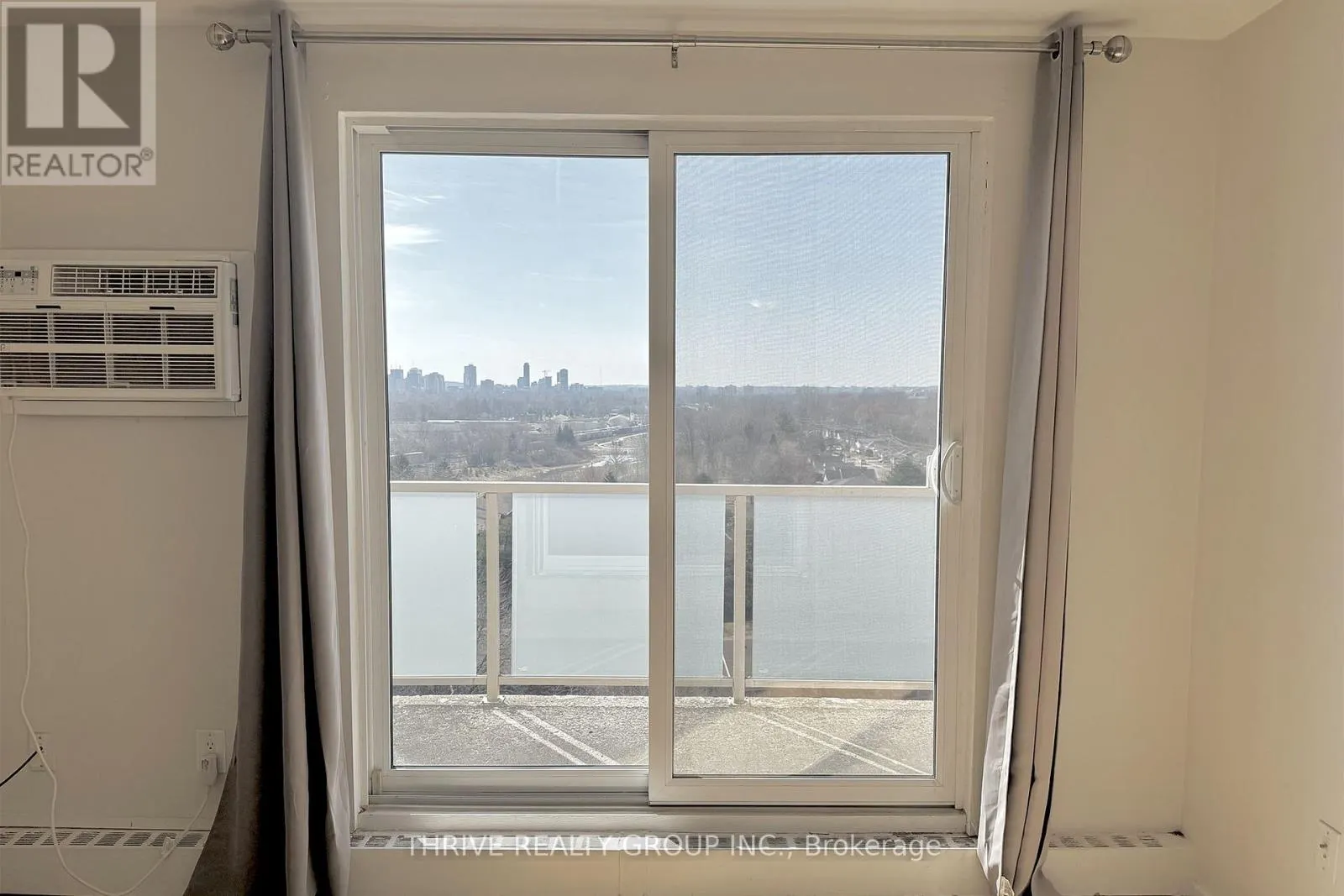 1111 - 573 MORNINGTON AVENUE, #1111