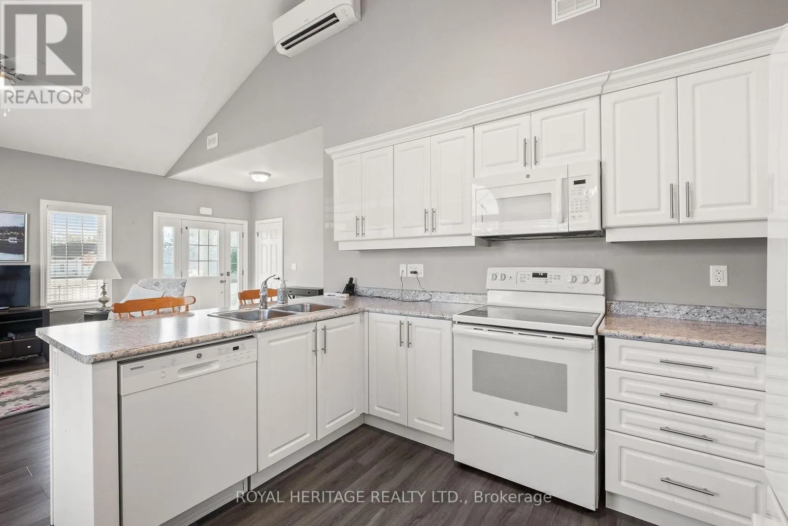 2001 - 300 CROFT STREET, #2001