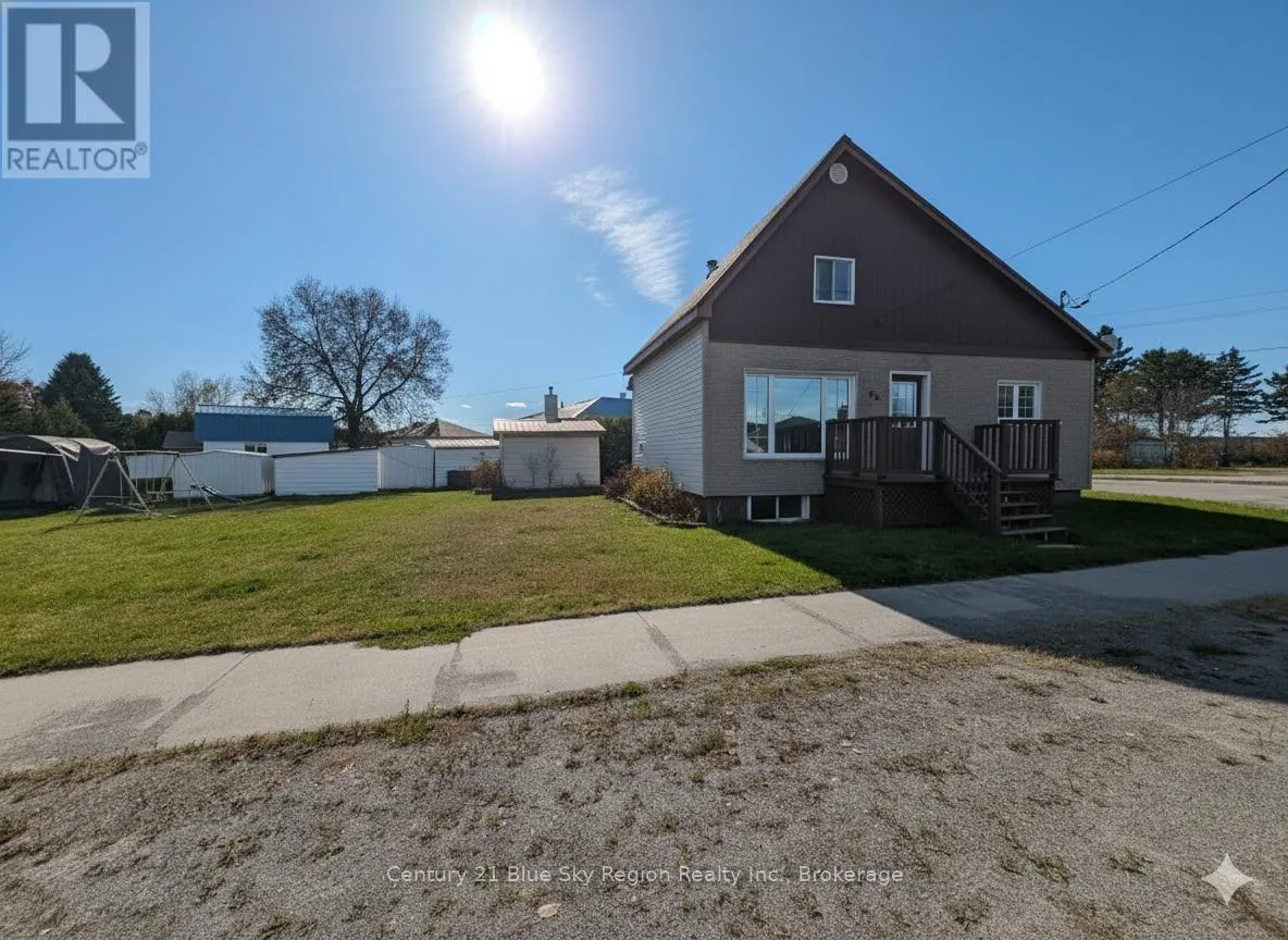 66 PRINCIPALE STREET W