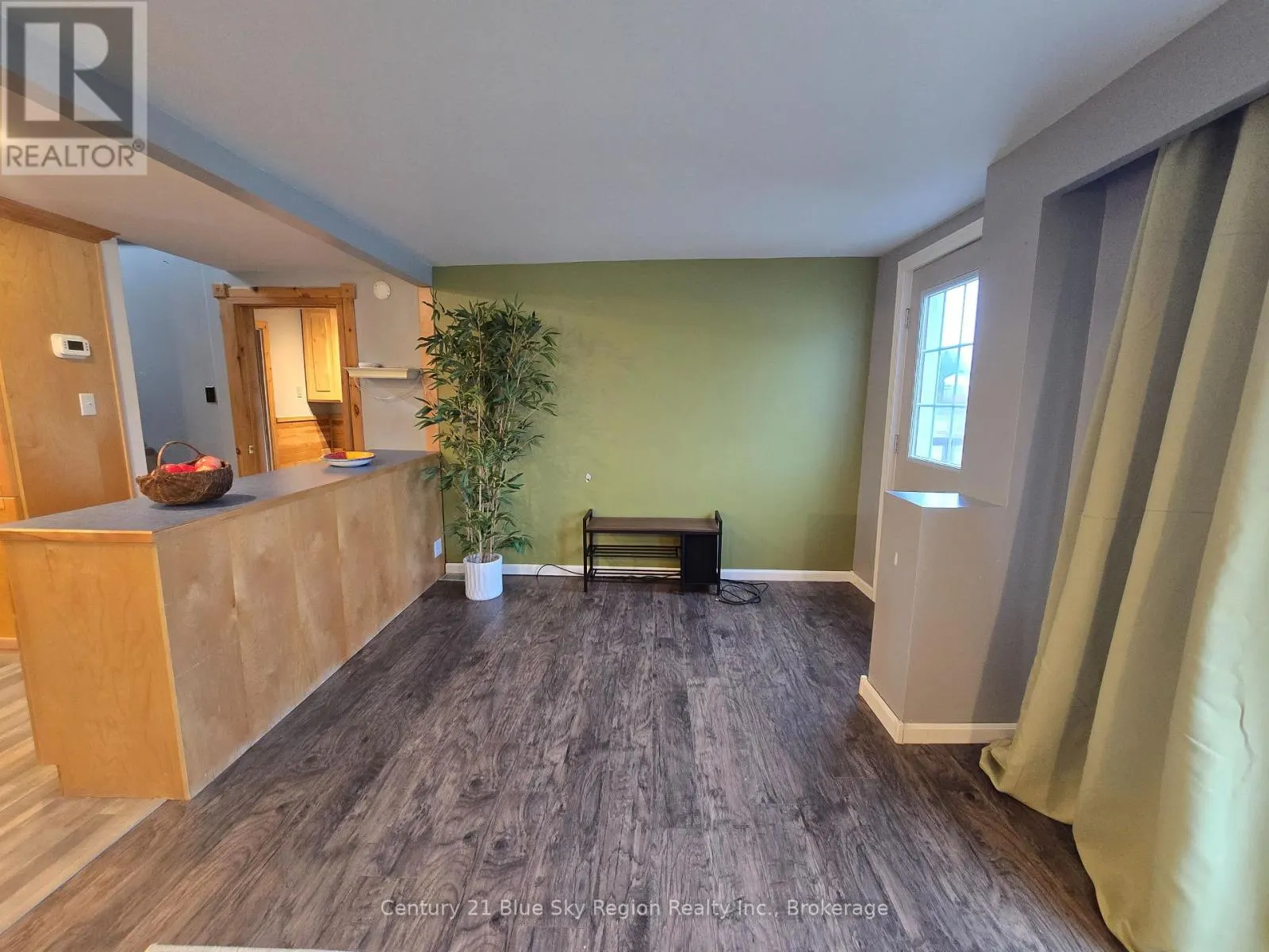 66 PRINCIPALE STREET W