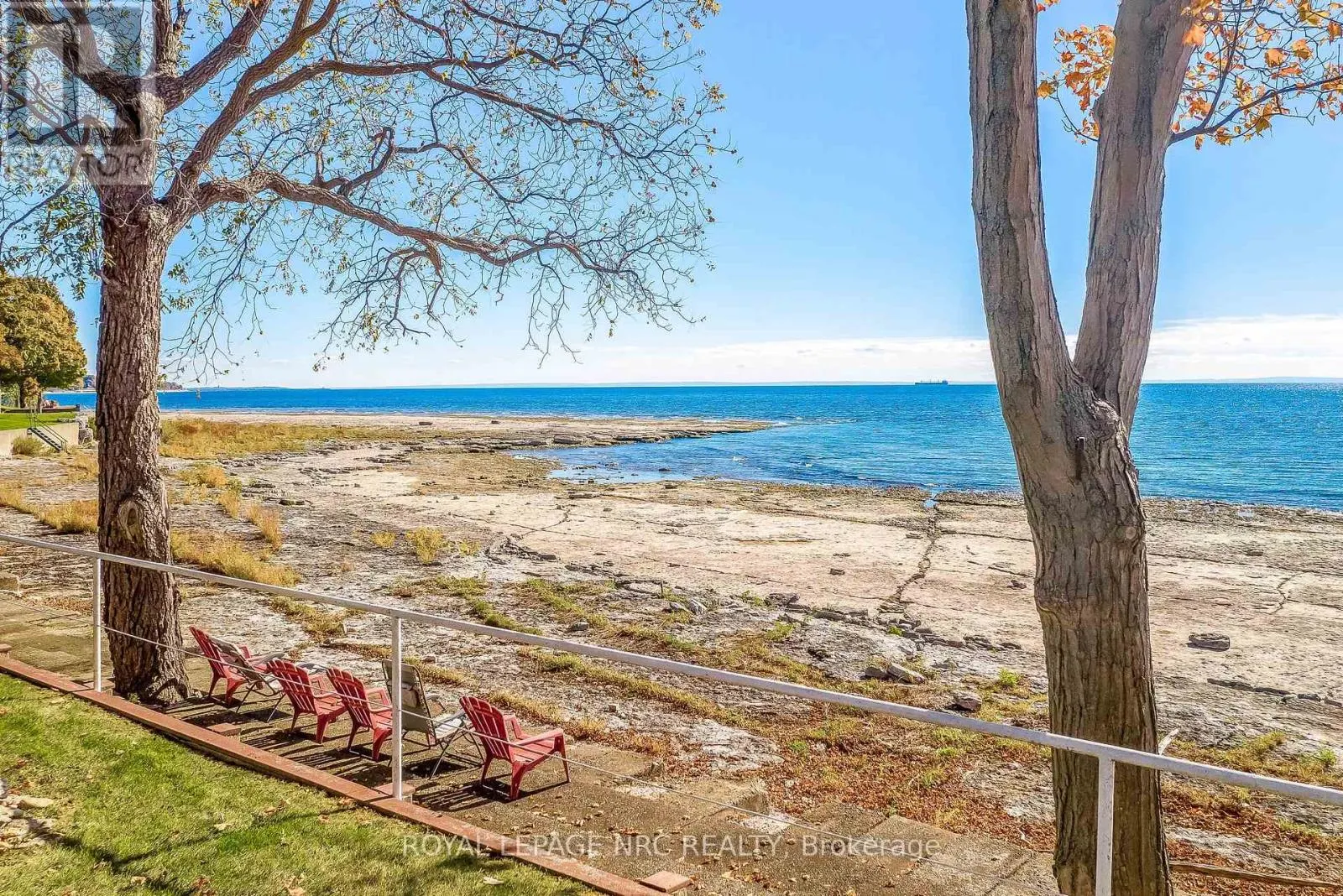 10781 LAKESHORE ROAD W