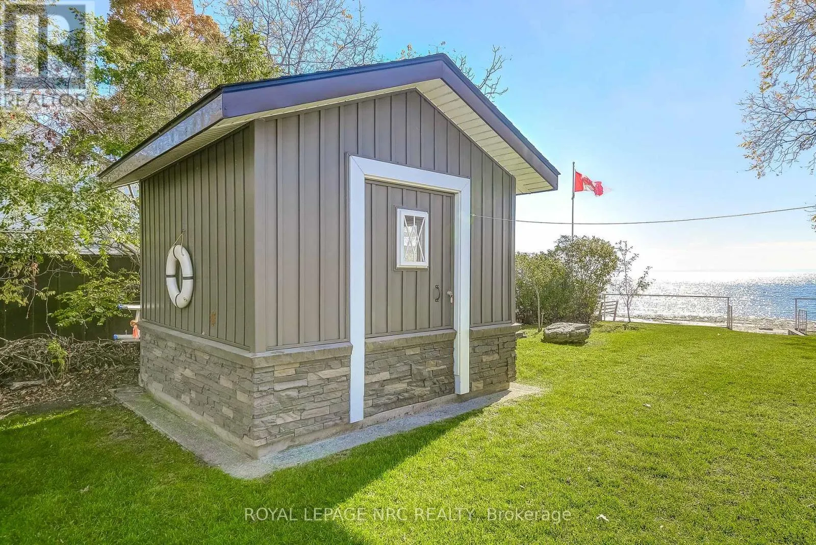 10781 LAKESHORE ROAD W