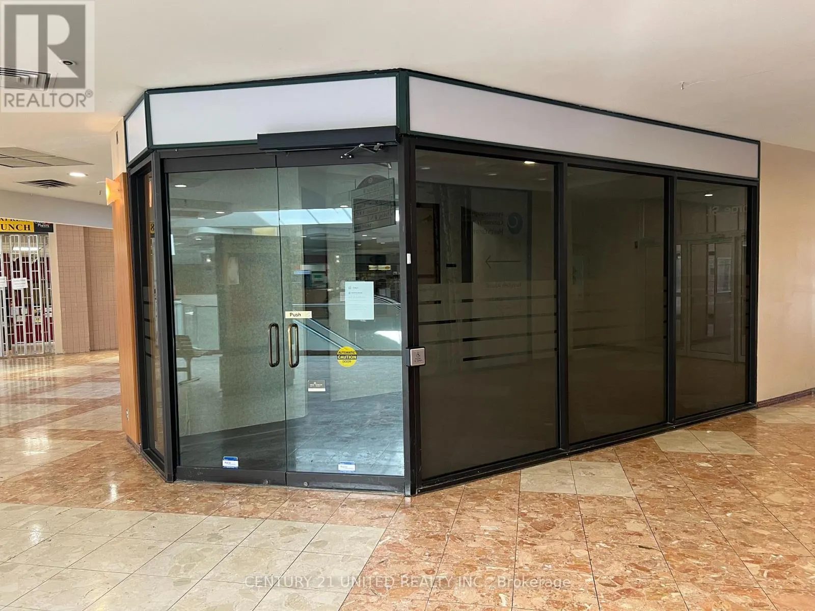 63 - 360 GEORGE STREET N, #63