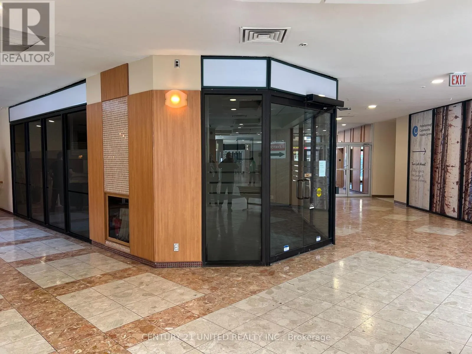 63 - 360 GEORGE STREET N, #63