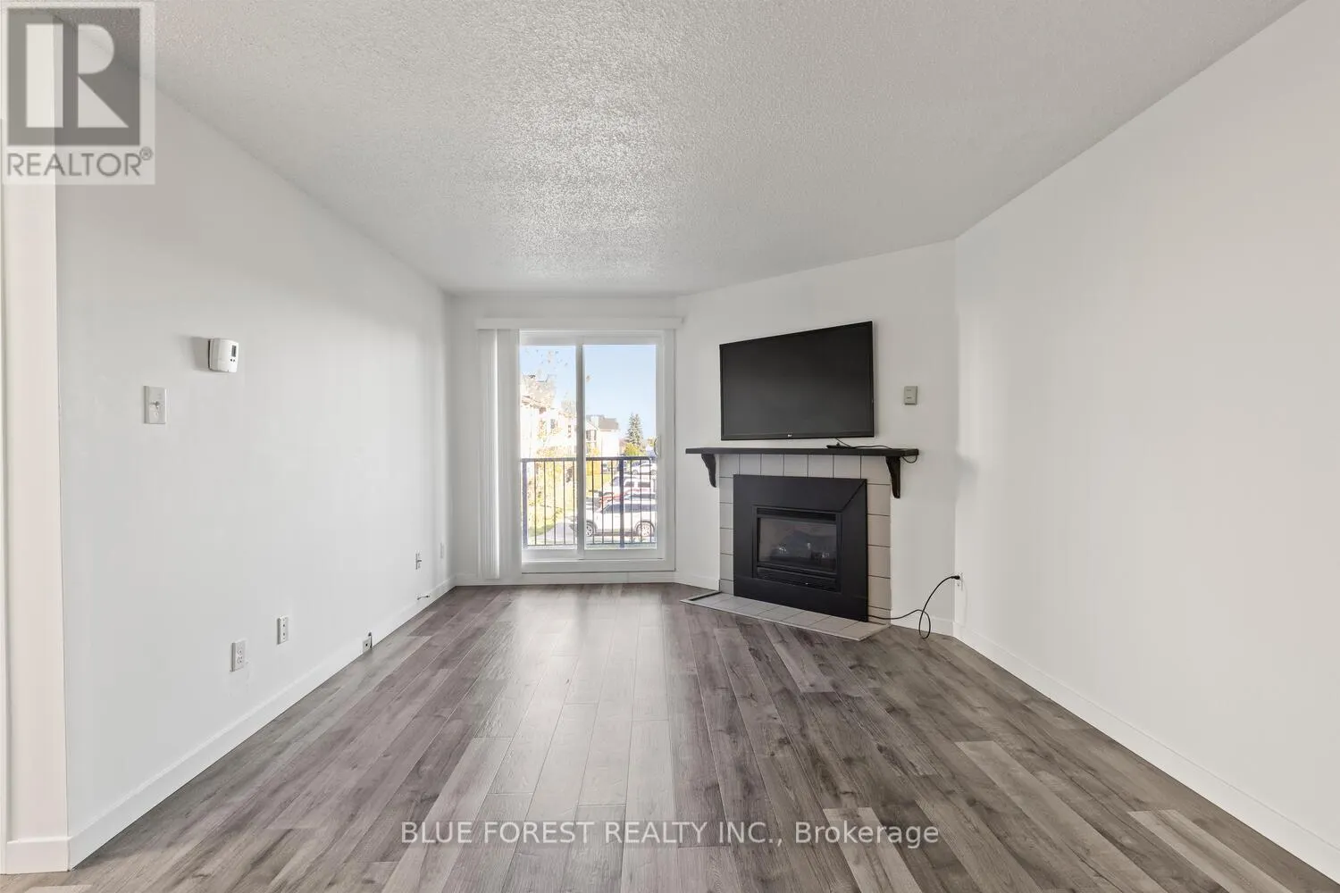 223 - 725 DEVERON CRESCENT, #223