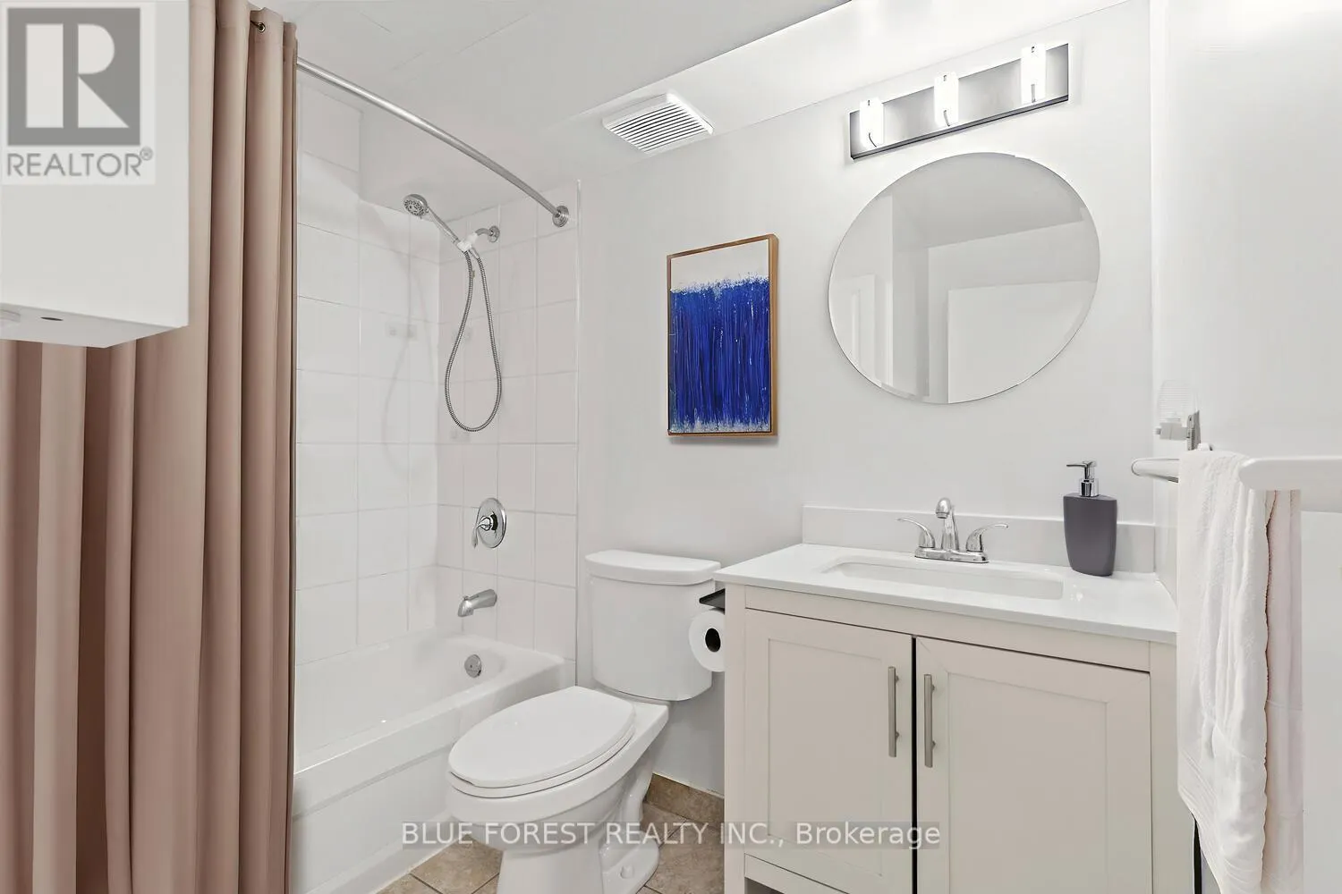 223 - 725 DEVERON CRESCENT, #223