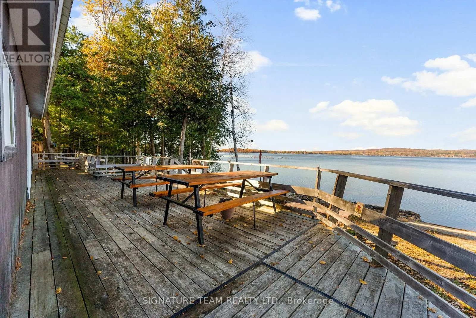 368 ROCKY POINT DRIVE