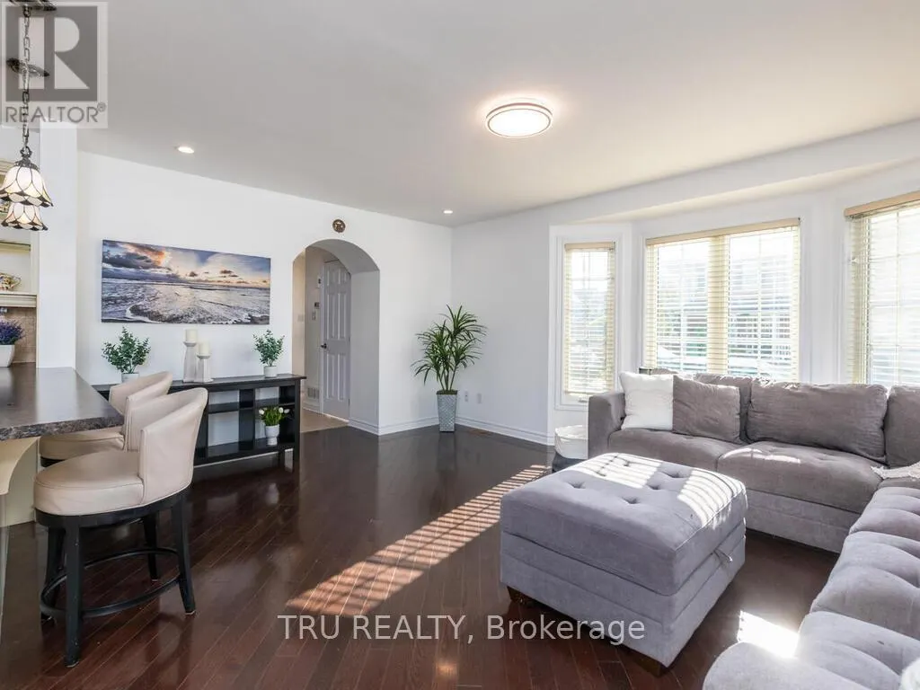 2757 GRAND CANAL STREET