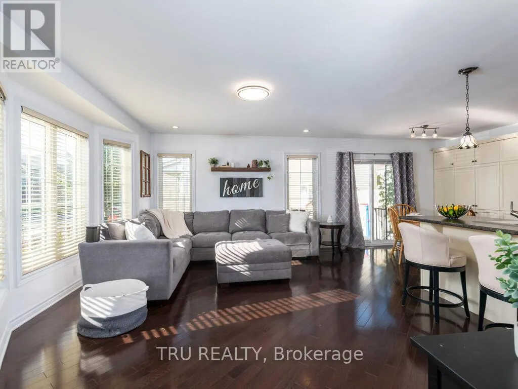 2757 GRAND CANAL STREET