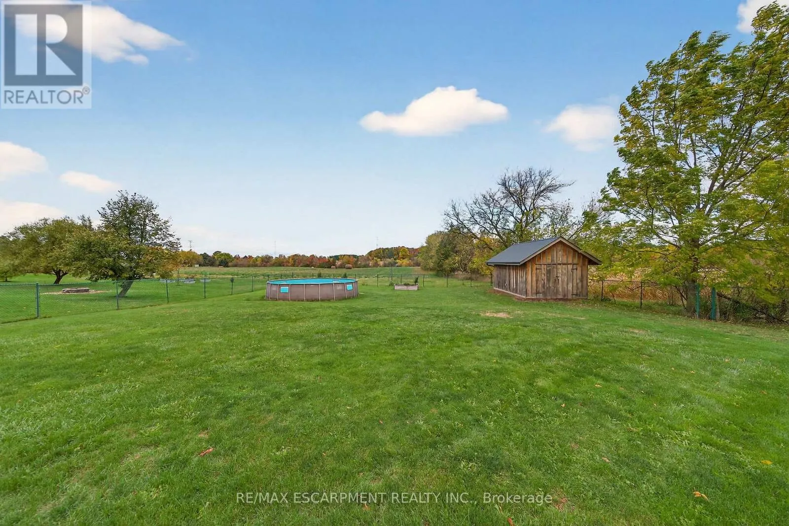 1489 NORFOLK COUNTY RD 19 E