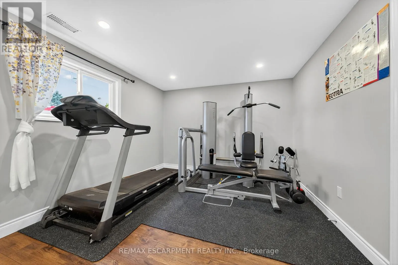 1489 NORFOLK COUNTY RD 19 E