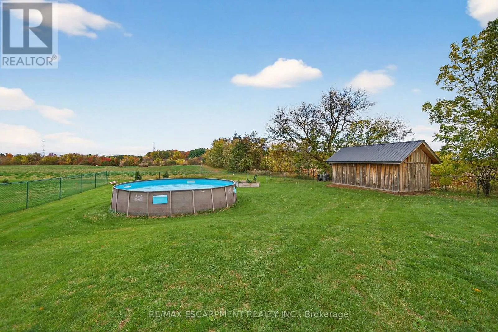 1489 NORFOLK COUNTY RD 19 E