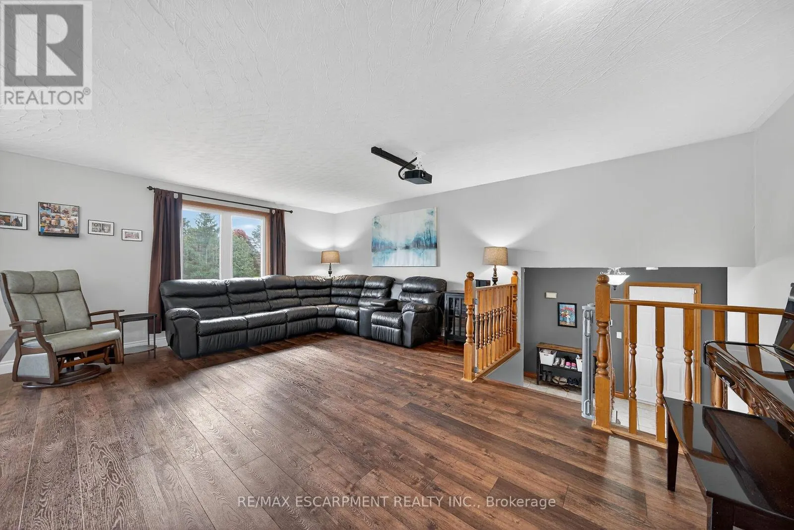 1489 NORFOLK COUNTY RD 19 E