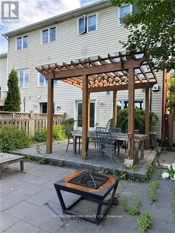 35 VERMONT MEADOWS DRIVE