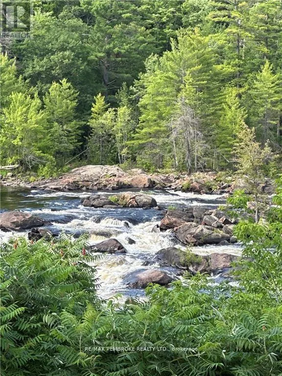 35 VERMONT MEADOWS DRIVE