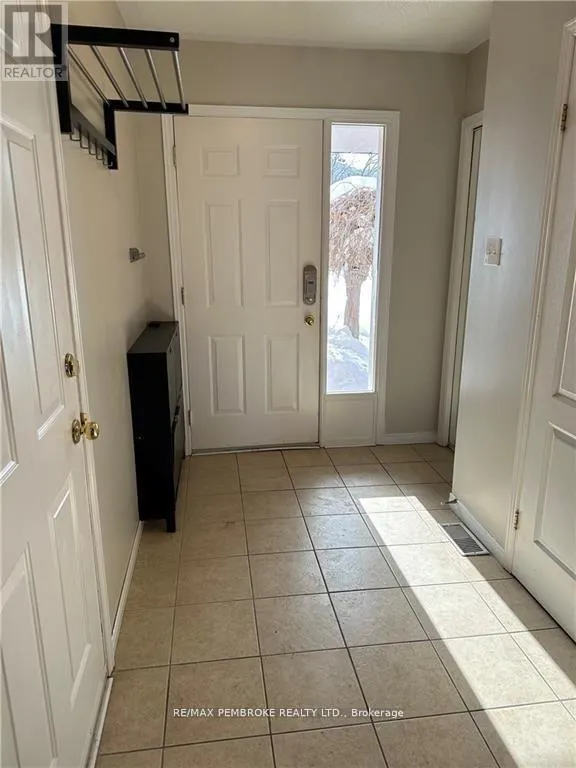 35 VERMONT MEADOWS DRIVE