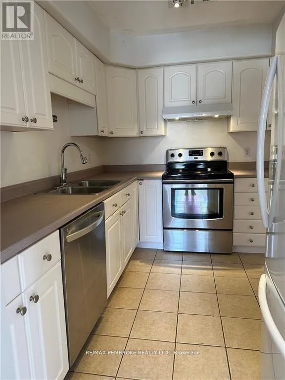 35 VERMONT MEADOWS DRIVE