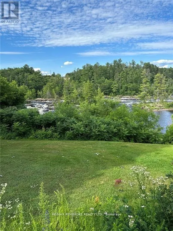 35 VERMONT MEADOWS DRIVE