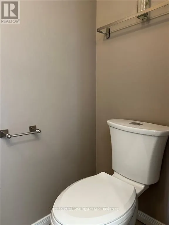 35 VERMONT MEADOWS DRIVE