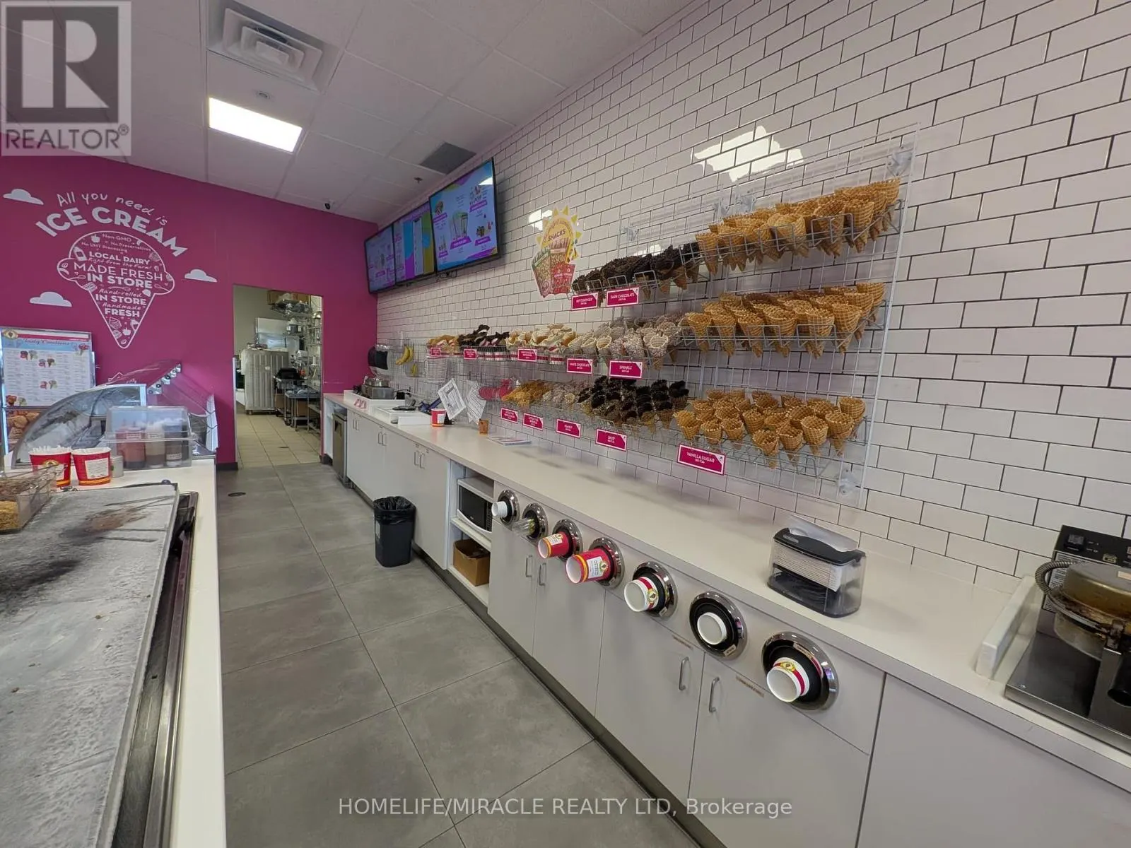 410 ST. CLAIR STREET