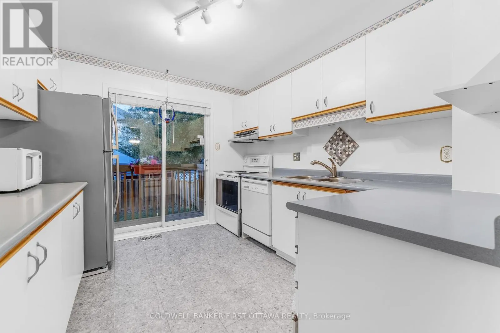 1511 SHAWINIGAN STREET