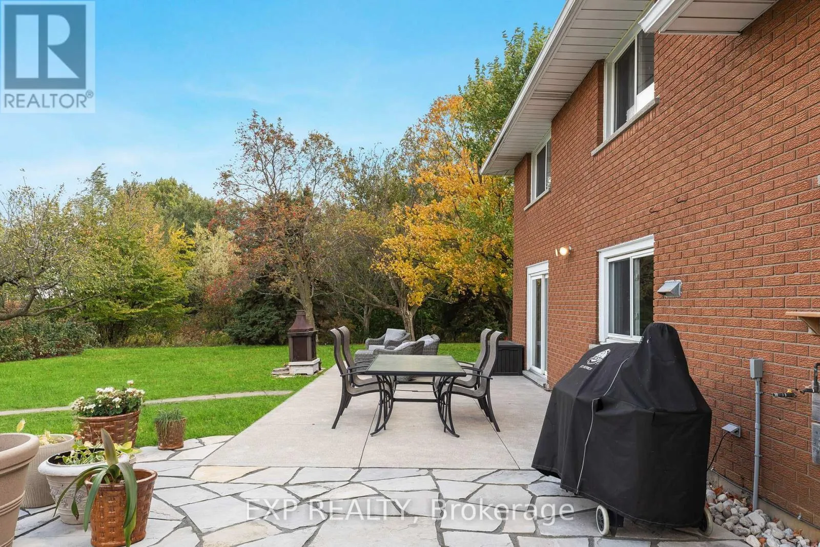 548 MILLGROVE SIDE ROAD